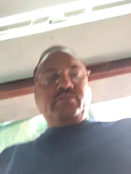 Snapshot of suraj696 chatting on November 16, 2025, 4:40 am suraj696 online show from November 16, 2025, 4:40 am