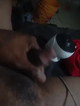 Snapshot of negrocomomisuerte chatting on March 13, 2026, 10:22 am negrocomomisuerte online show from March 13, 2026, 10:22 am