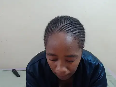 SexyLipss  online show from February 14, 2026, 11:40 am