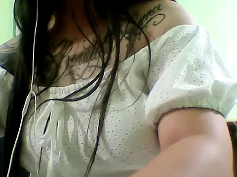 Feer6686 online show from November 3, 2025, 2:46 am