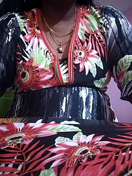 hyd couple7878 online show from February 16, 2026, 4:30 am