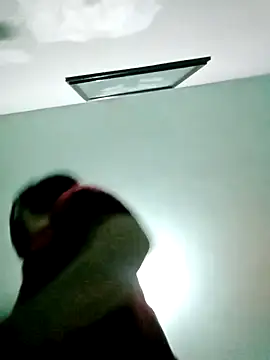 Yerackhip online show from March 1, 2026, 6:04 am