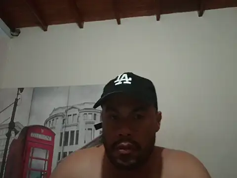 Snapshot of Ramses_36 chatting on November 9, 2025, 12:20 am Ramses 36 online show from November 9, 2025, 12:20 am