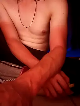 Snapshot of PitoDuroWuero chatting on July 6, 2026, 6:54 am PitoDuroWuero online show from July 6, 2026, 6:54 am