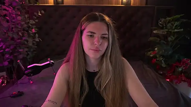 DanielaReign online show from April 2, 2026, 6:00 am