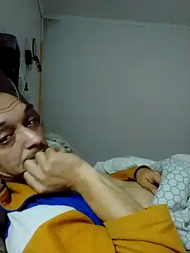 Yraaaar online show from November 12, 2025, 5:19 am