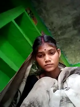 Jooli cuty online show from March 29, 2026, 8:47 am