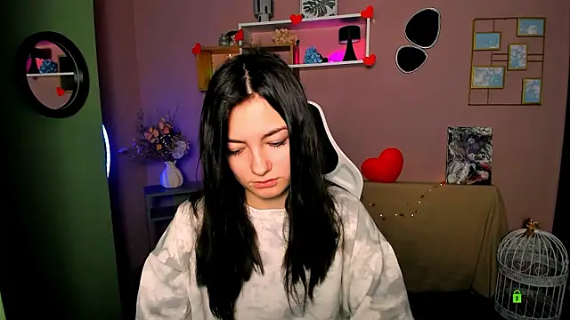 baby hotte online show from February 12, 2026, 8:20 am