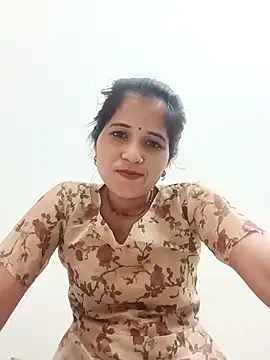 Snapshot of Sanjna_babby chatting on May 7, 2026, 6:35 pm Sanjna babby online show from May 7, 2026, 6:35 pm