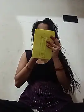 Snapshot of Sanjna_babby chatting on May 15, 2026, 6:37 pm Sanjna babby online show from May 15, 2026, 6:37 pm