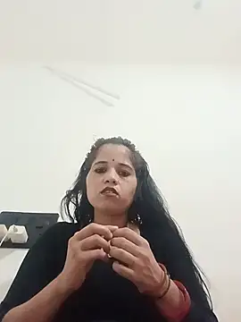 Snapshot of Sanjna_babby chatting on May 30, 2026, 12:57 pm Sanjna babby online show from May 30, 2026, 12:57 pm