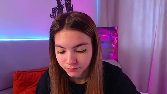 Snapshot of MargieDavidson chatting on February 25, 2026, 7:40 am MargieDavidson online show from February 25, 2026, 7:40 am