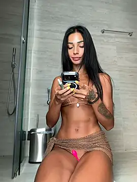 VickyM99 online show from July 9, 2026, 5:44 am