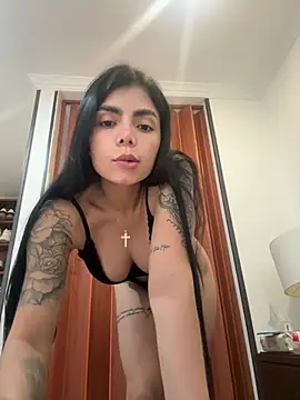 Salome 208 online show from February 12, 2026, 9:54 pm