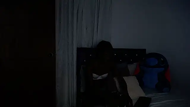 BryanaSmiths online show from November 12, 2025, 12:33 am