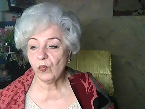 Snapshot of ValeriaKroww chatting on April 30, 2026, 5:36 am ValeriaKroww online show from April 30, 2026, 5:36 am