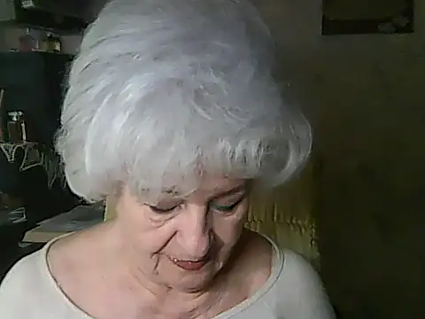 Snapshot of ValeriaKroww chatting on May 30, 2026, 5:48 am ValeriaKroww online show from May 30, 2026, 5:48 am