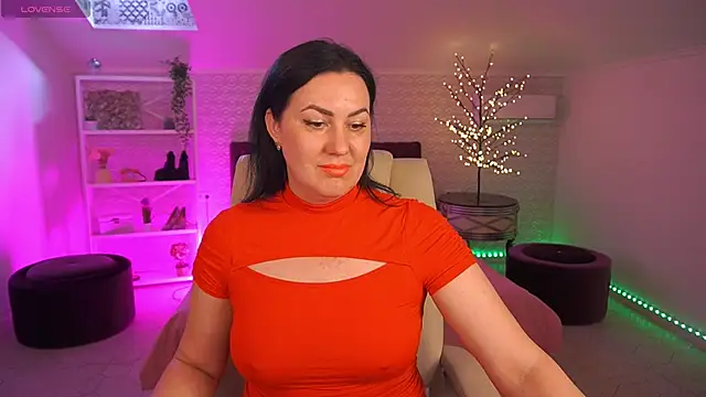 Snapshot of VelvetLuck chatting on April 22, 2026, 12:39 pm VelvetLuck online show from April 22, 2026, 12:39 pm