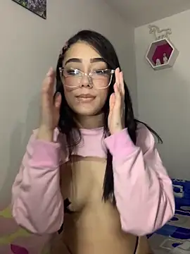 khoral2 online show from November 4, 2025, 12:32 am