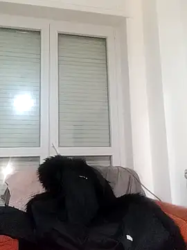 00Travsharongomez online show from February 12, 2026, 11:00 pm