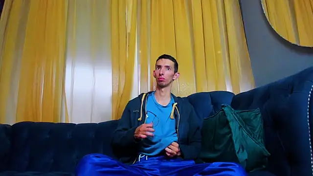 ZyroNight online show from January 10, 2026, 1:46 pm