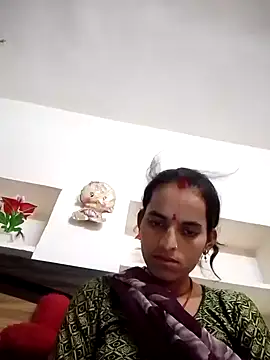 Snapshot of Asha_hot2 chatting on May 29, 2026, 5:27 am Asha hot2 online show from May 29, 2026, 5:27 am