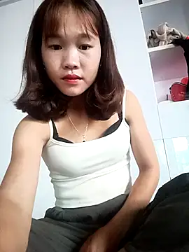 Isabella-love online show from November 5, 2025, 2:44 am