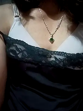 Isabella-love online show from November 12, 2025, 4:29 pm