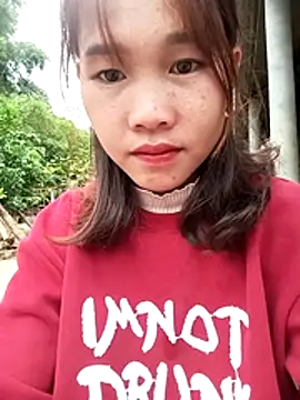 Isabella-love online show from November 14, 2025, 3:27 am