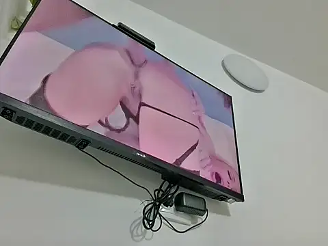 Snapshot of antistop14 chatting on November 12, 2025, 8:30 pm antistop14 online show from November 12, 2025, 8:30 pm