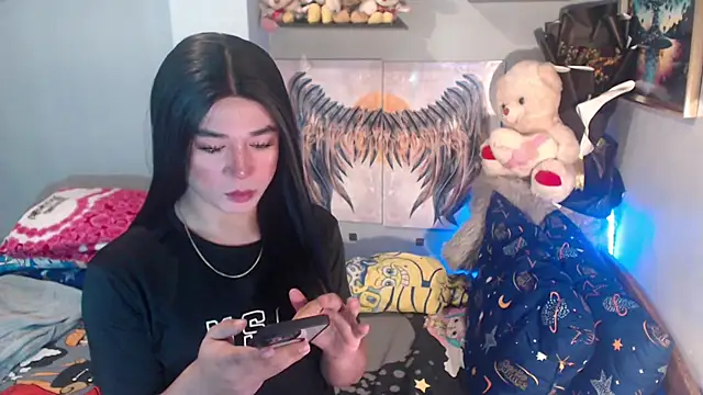 desirable miya online show from December 2, 2025, 1:17 pm