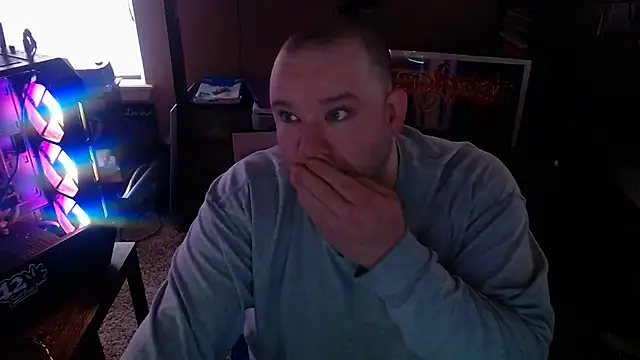 MegaChip online show from December 1, 2025, 8:36 pm