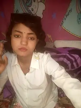 Freakingromance online show from February 15, 2026, 7:51 am