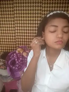 Freakingromance online show from April 11, 2026, 3:55 am