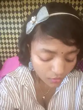 Freakingromance online show from April 14, 2026, 9:15 am