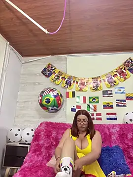 PamelaBoobs online show from June 17, 2026, 7:48 pm
