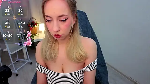 IsabelleBliz online show from February 23, 2026, 10:29 pm