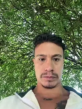 Snapshot of RaySullivan chatting on March 7, 2026, 4:37 pm RaySullivan online show from March 7, 2026, 4:37 pm