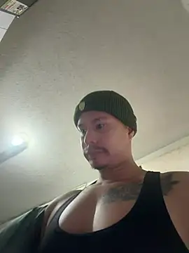 Snapshot of RaySullivan chatting on March 9, 2026, 2:43 pm RaySullivan online show from March 9, 2026, 2:43 pm