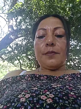 misshot 02 online show from April 3, 2026, 8:07 pm