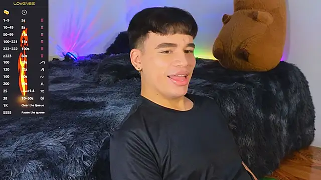 Maiicoll coleman online show from November 15, 2025, 4:43 am