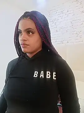 April Kay online show from November 30, 2025, 3:32 am