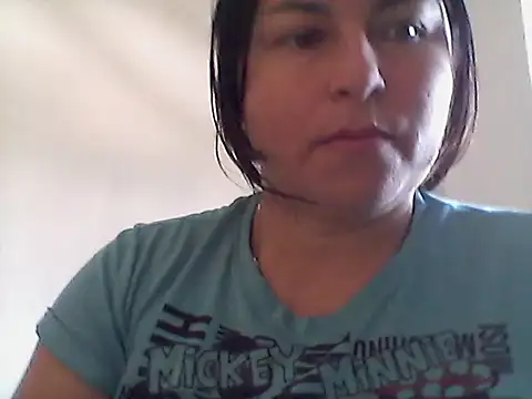 orianaxx01 online show from November 7, 2025, 5:13 pm