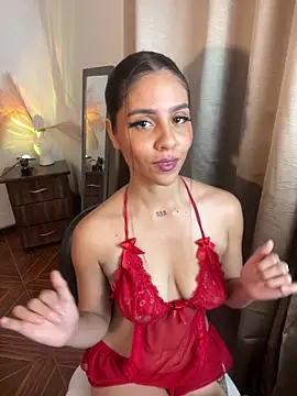 Snapshot of alisaa_jhons1 chatting on April 22, 2026, 10:44 pm alisaa jhons1 online show from April 22, 2026, 10:44 pm