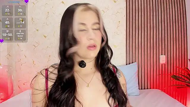 JimenaWhite online show from May 20, 2026, 4:07 am