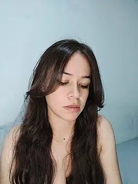 danielamonet online show from May 7, 2026, 10:09 am