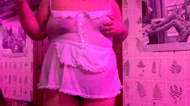 annoyedputa online show from December 2, 2025, 4:07 am