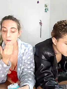 Snapshot of minervaystiven chatting on November 16, 2025, 5:46 am minervaystiven online show from November 16, 2025, 5:46 am