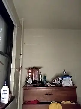 Snapshot of SITHANDRAH chatting on November 14, 2025, 10:14 am SITHANDRAH online show from November 14, 2025, 10:14 am