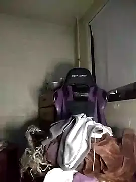 Snapshot of SITHANDRAH chatting on March 3, 2026, 10:54 am SITHANDRAH online show from March 3, 2026, 10:54 am